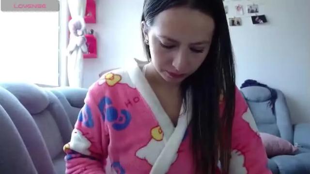 Image 11 of kattie_love Stream on Chaturbate on 14 months ago
