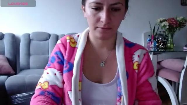 Thumbnail 1, kattie_love's Stream at Chaturbate, 2 months ago