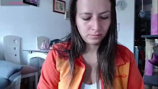 Image 11 of kattie_love Stream on Chaturbate on 3 months ago