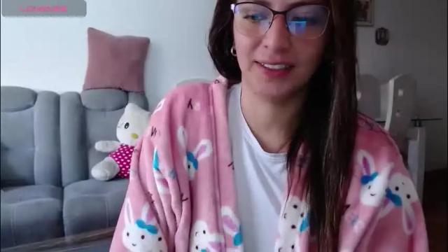 Image 11 of kattie_love Stream on Chaturbate on 2 months ago