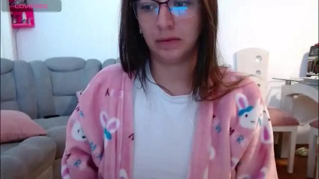Image 6 of kattie_love Stream on Chaturbate on 2 months ago