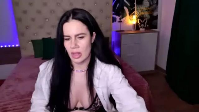 Image 2 of kattiesims Stream on Chaturbate on 1 month ago