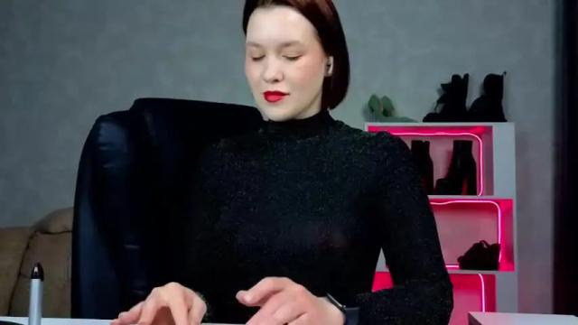 Image 3 of katttymoon_ Stream on Chaturbate on 14 months ago