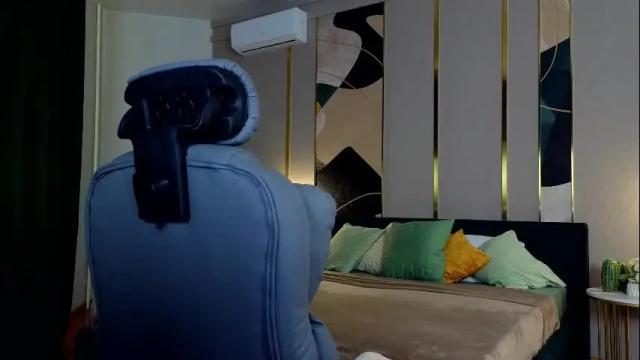 Image 3 of katttymoon_ Stream on Chaturbate on 6 days ago