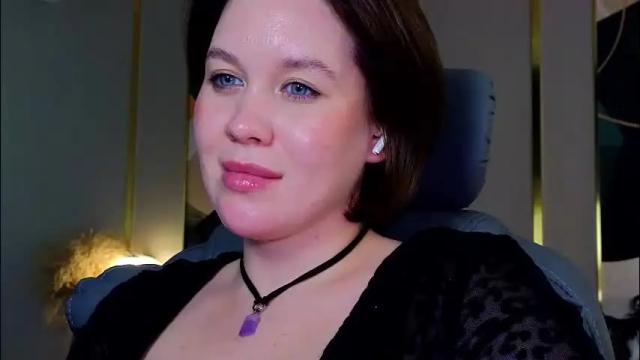 Image 4 of katttymoon_ Stream on Chaturbate on 4 days ago