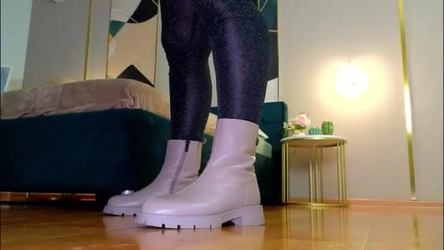 Image 6 of katttymoon_ Stream on Chaturbate on 1 month ago