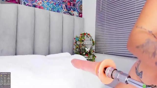 Image 6 of katty_19_ Stream on Chaturbate on 18 months ago