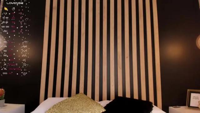 Image 11 of katty__grey Stream on Chaturbate on 19 months ago