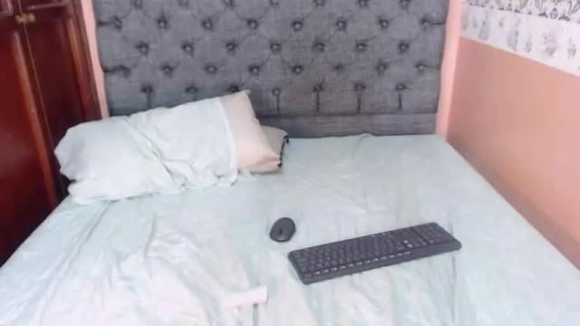 Image 2 of katty_and_lauri Stream on Chaturbate on 17 months ago