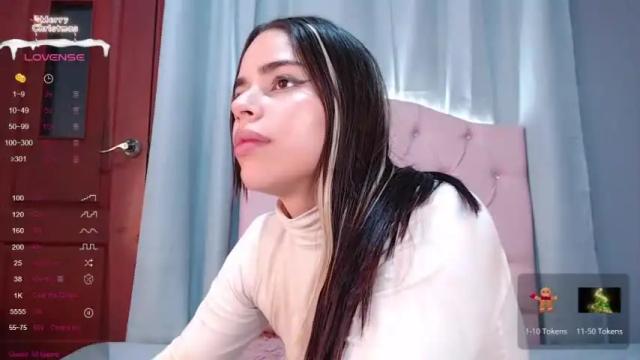 Image 11 of katty_daniiels_ Stream on Chaturbate on 15 months ago