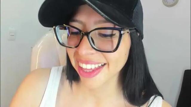 Image 2 of katty_mouth Stream on Chaturbate on 1 month ago