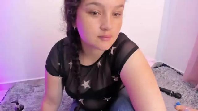 Image 3 of katty_pinkk Stream on Chaturbate on 13 months ago