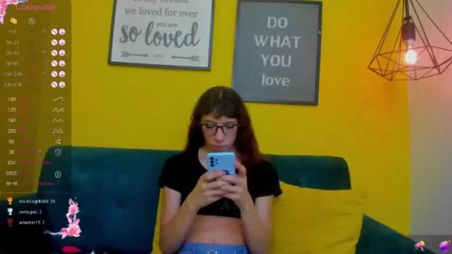 Image 2 of kattycar Stream on Chaturbate on 14 months ago