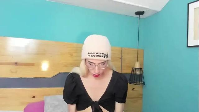 Image 11 of kattycar Stream on Chaturbate on 1 month ago