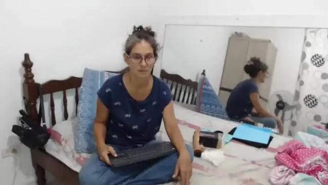 Image 12 of kattydirty144 Stream on Chaturbate on 13 months ago