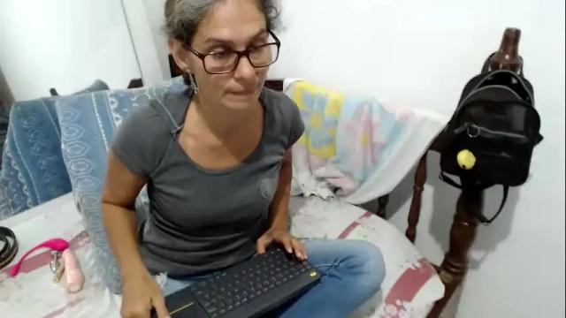 Image 8 of kattydirty144 Stream on Chaturbate on 2 months ago