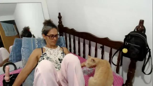 Image 10 of kattydirty144 Stream on Chaturbate on 22 days ago