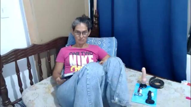 Image 2 of kattydirty144 Stream on Chaturbate on 7 days ago