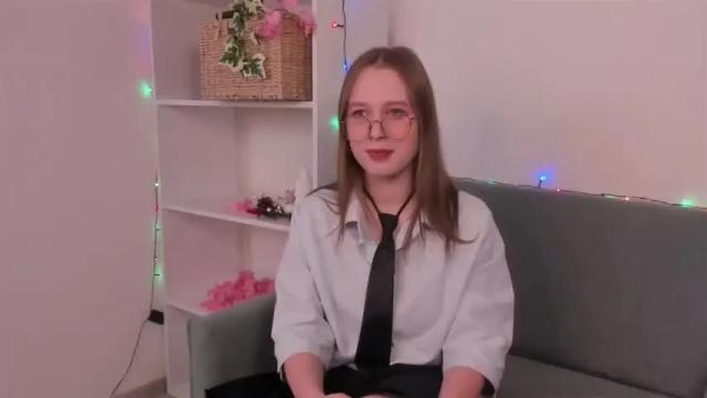 Image 10 of kattyhans Stream on Chaturbate on 20 months ago
