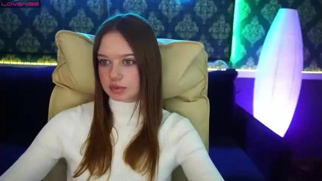 Image 12 of kattyy_cute Stream on Chaturbate on 17 months ago
