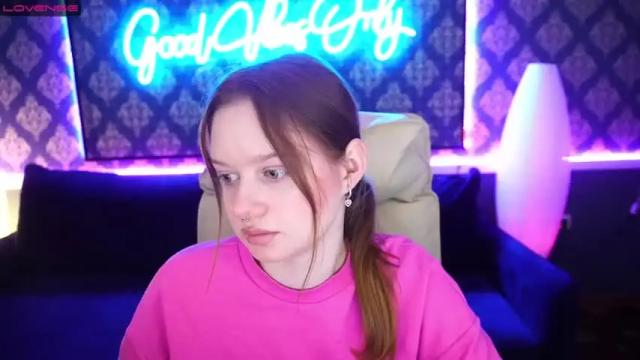 Image 3 of kattyy_cute Stream on Chaturbate on 16 months ago