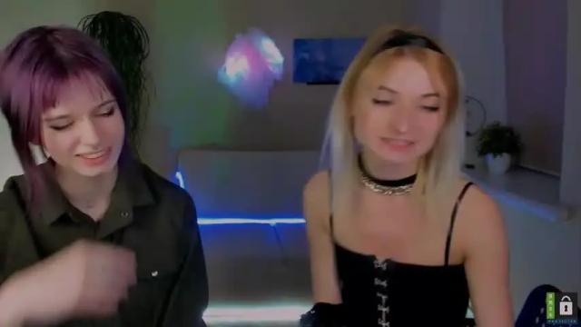 Image 4 of katy3purple Stream on Chaturbate on 13 months ago