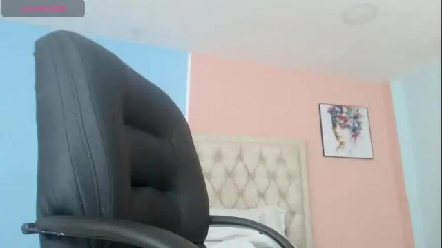 Image 3 of katy_25_ Stream on Chaturbate on 11 days ago