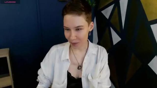 Image 12 of katy__swift Stream on Chaturbate on 16 months ago