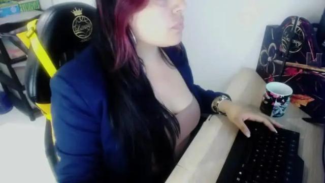 Image 4 of katy_peaches Stream on Chaturbate on 22 months ago