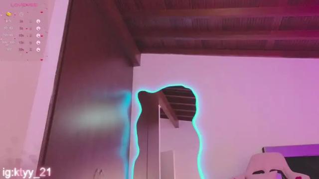 Image 4 of katya_21 Stream on Chaturbate on 13 months ago