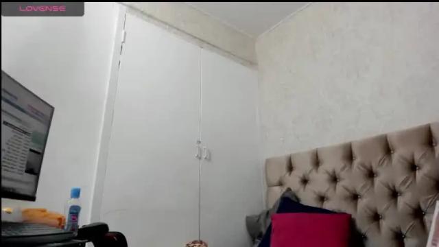 Thumbnail 3, katya_22_'s Stream at Chaturbate, 21 months ago