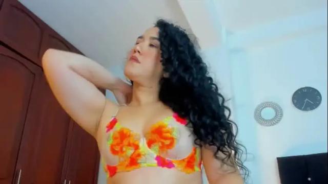Image 7 of katyajhonss Stream on Chaturbate on 1 month ago
