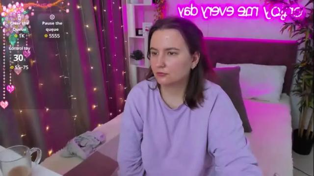Image 7 of katyaneilson Stream on Chaturbate on 14 days ago