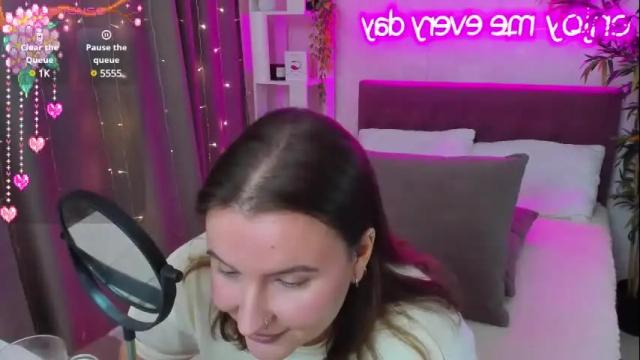 Image 11 of katyaneilson Stream on Chaturbate on 10 days ago