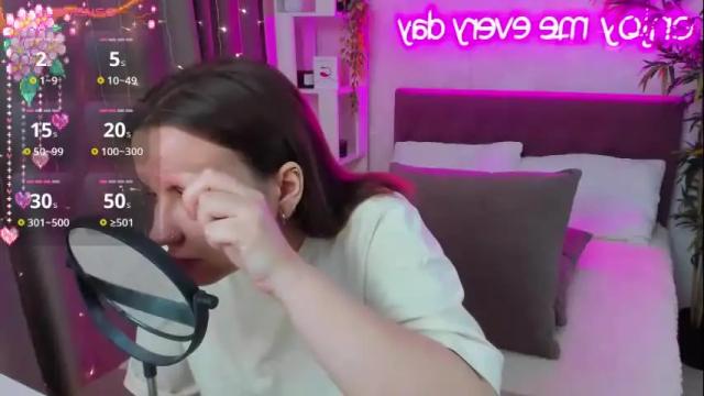 Image 4 of katyaneilson Stream on Chaturbate on 10 days ago