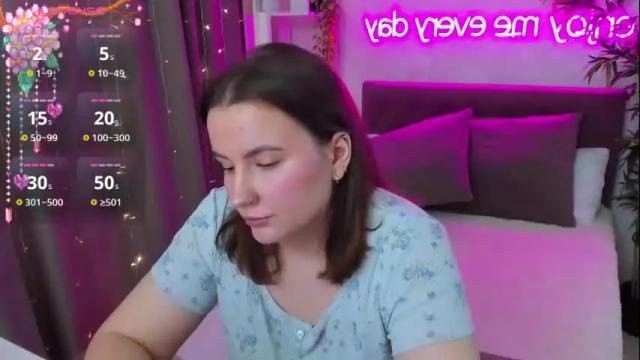 Image 8 of katyaneilson Stream on Chaturbate on 9 days ago