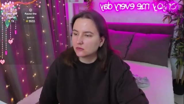 Image 4 of katyaneilson Stream on Chaturbate on 7 days ago
