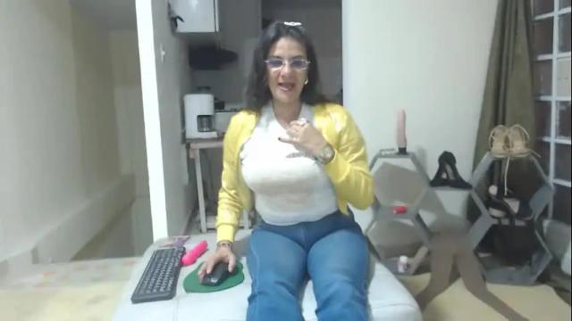 Image 2 of katyblakesexxx Stream on Chaturbate on 5 months ago