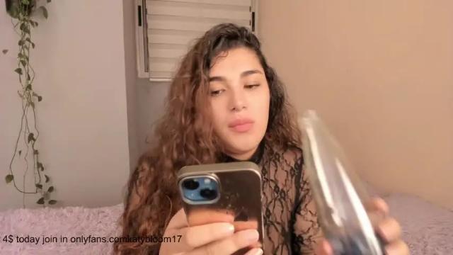 Thumbnail 2, katybloom_'s Stream at Chaturbate, 16 hours ago