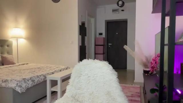 Image 2 of katyfoxx Stream on Chaturbate on 14 months ago