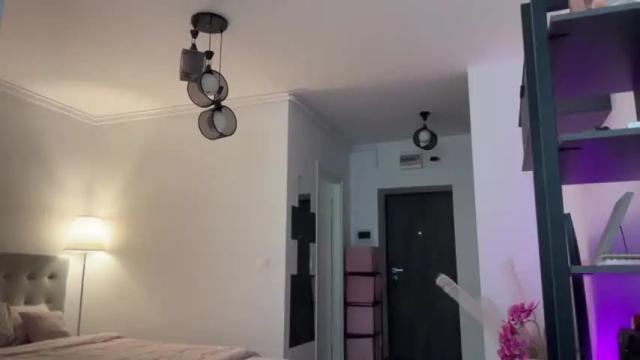 Image 11 of katyfoxx Stream on Chaturbate on 14 months ago