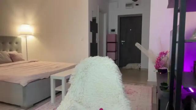 Image 8 of katyfoxx Stream on Chaturbate on 13 months ago