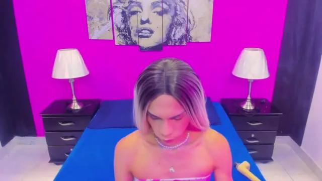 Image 4 of katykenne Stream on Chaturbate on 18 months ago