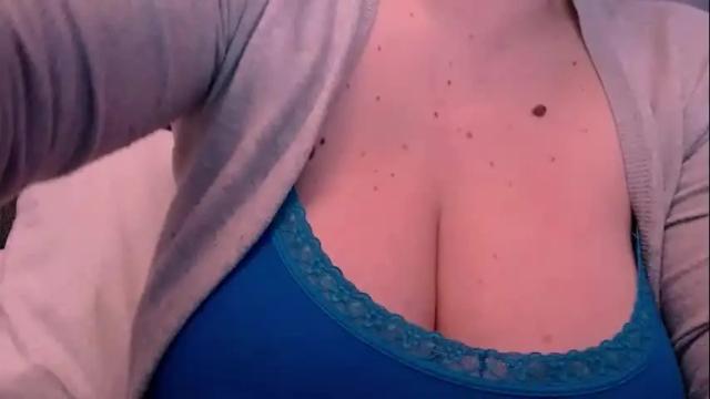 Image 10 of katynextdoor Stream on Chaturbate on 2 months ago