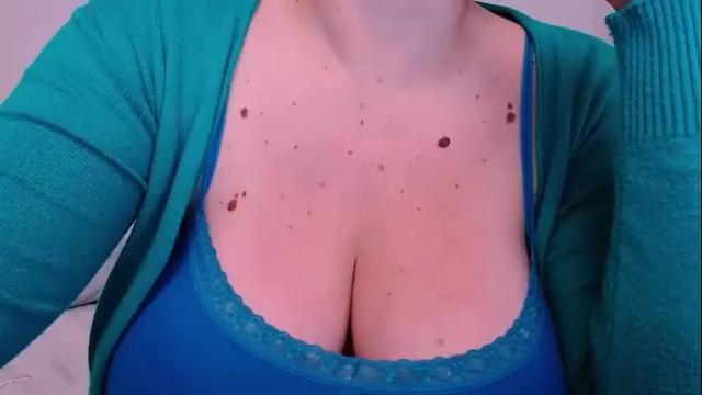 Image 11 of katynextdoor Stream on Chaturbate on 29 days ago