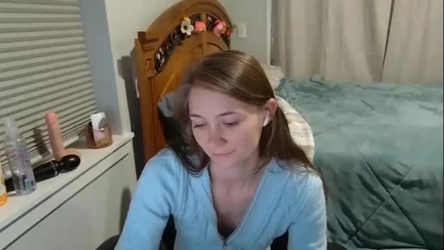 Image 3 of katynowhere Stream on Chaturbate on 17 days ago