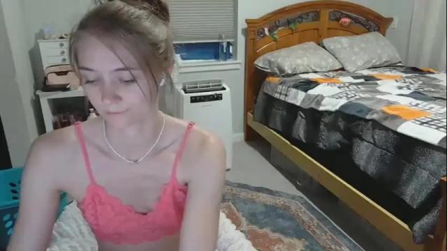 Image 4 of katynowhere Stream on Chaturbate on 3 months ago