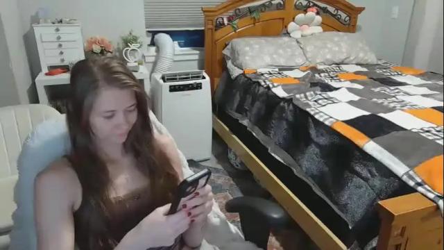 Image 3 of katynowhere Stream on Chaturbate on 2 months ago