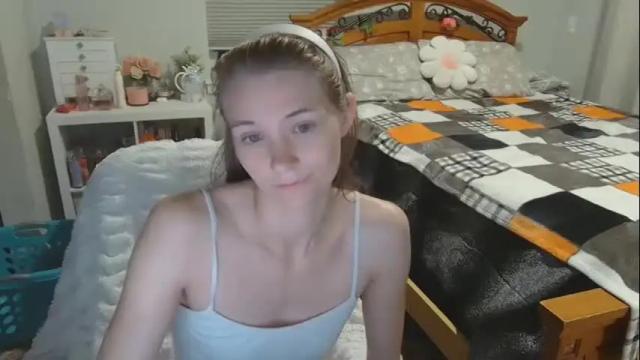 Image 11 of katynowhere Stream on Chaturbate on 2 months ago
