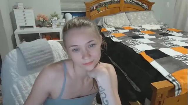 Image 4 of katynowhere Stream on Chaturbate on 2 months ago